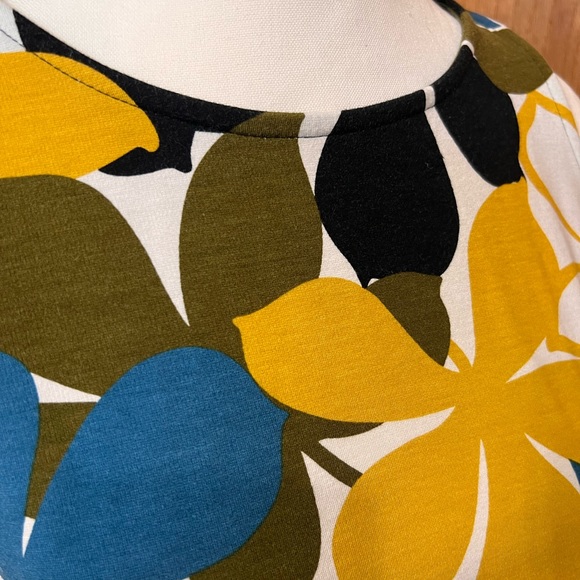 Ann Taylor Yellow & Blue Pom Pom tank xs - Picture 2 of 5